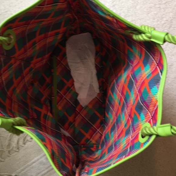 Vera Bradley Large Straw Tote - Picture 5 of 7